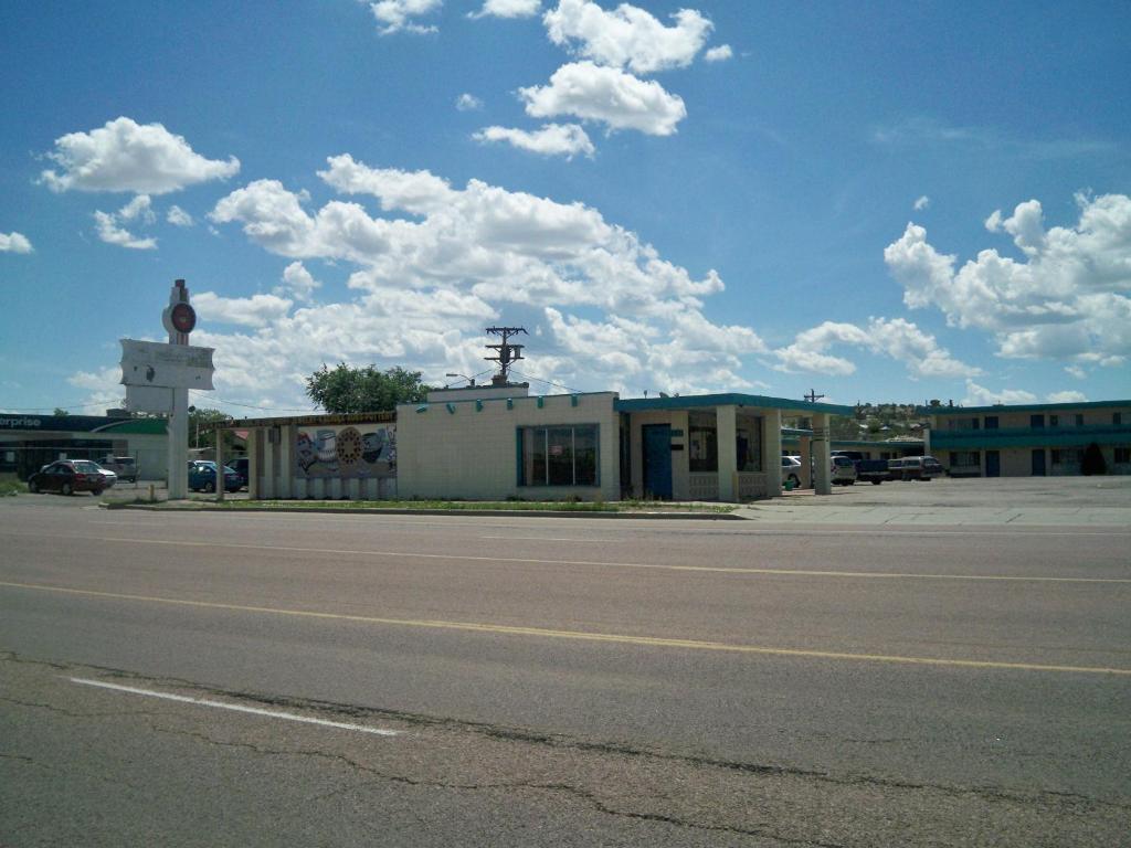 Desert Skies Motel Gallup Buitenkant foto