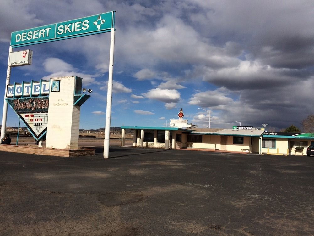 Desert Skies Motel Gallup Buitenkant foto